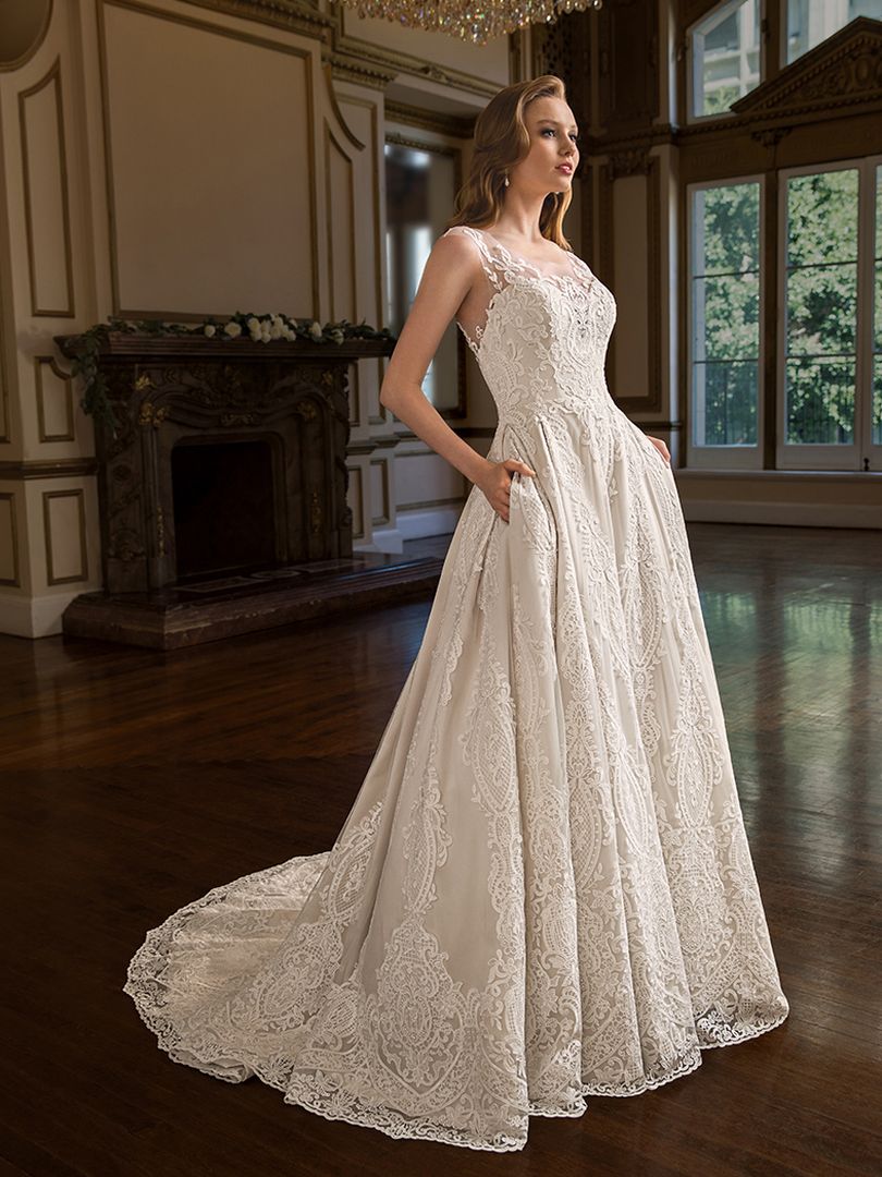 Style C138 Camila